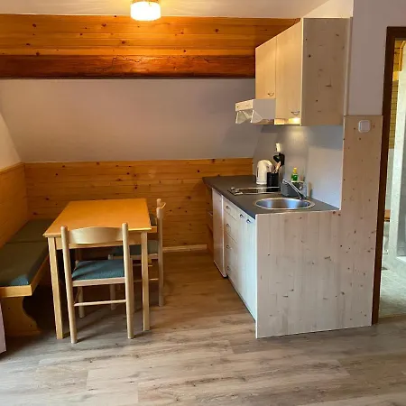 Hisa Plansar Panzió Bohinji-tó